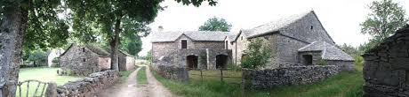 Les Palhers De Bramonas Causse De Sauveterre Lozere Lozere Batiment Patrimoine