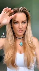 Sheila Schenk's Instagram, Twitter & Facebook