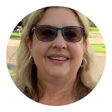 Facebook told me I don't post enough anymore!! Which means my posts don't  get seen as much and I don't get the love anymore!! 😭🥹 I guess that's the  trade off when