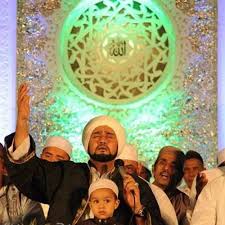 Istri habib syech bin abdul qodir assegaf. Download Segaf Mp3 Free From Layanan Online Pranti Community