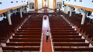 Bapa dan putera roh kudus. Lagu Pujian Di Gereja Katolik Akan Dikurang Saat Ibadah New Normal