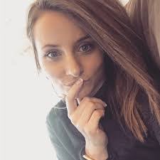 Melinda Navarro's Instagram, Twitter & Facebook