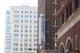 The ghost and the fairy. A Nightmare On Peachtree Street Reports Of Hauntings In And Around Atlanta The Signal