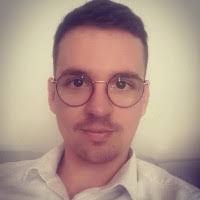 Benjamin Hoyer's Instagram, Twitter & Facebook