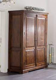 Ein glück dass das holz auch verwendung zum bau von möbel dient, wie wir finden! Massiv Kleiderschrank Versandfrei Kaufen Massivmoebel24