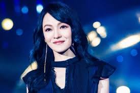 Mèng jia), simply known as jia, is a chinese singer and actress. å„„å…ƒå­˜æ¬¾è¢«æ¯è¦ªæèµ° ä¸€å¤œæ­¸é›¶ 27æ­²å¼µéŸ¶æ¶µé¦–æ¬¡èµ°é€²éŠ€è¡Œåªæ…˜ç„¶ä¸€ç¬'èªªäº†é€™å¥è©± Elle Hk