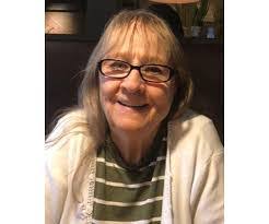 Kelly Partin's Instagram, Twitter & Facebook