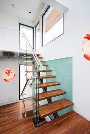 Vancouver Residence By Natural Balance Home Builders Homeadore Modern Staircase Wooden Staircase Design Railing Design