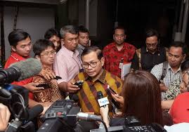 Butir pertanyaan indikator variabel menggunakan smartpls versi 3.2.6. Terkait Penilaian Kinerja K L Seskab Presiden Minta Menteri Konsentrasi Selesaikan Tugas Masing Masing