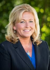 Lynnette Fritz's Instagram, Twitter & Facebook