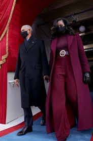 In order to protect himself, he decides to head to the church to prove his identity, but to his surprise, he meets the blah blah blah in a battle with the demon king, the captain of the holy knights got his soul trapped within a weak girl's body. Michelle Obama S Inauguration Outfit Re Created For 20