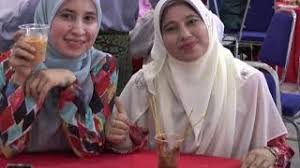 Saya lahir dan besar dengan agama di ktp saya yaitu islam. Jabatan Agama Islam Negeri Pulau Pinang Cute766