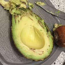 Wenn die wurzeln den topf komplett ausfüllen, funktioniert die nährstoffversorgung nicht mehr richtig. Braune Faden In Avocado Ernahrung Essen Lebensmittel