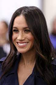 Meghan Markle Comment Elle A Quitte Son Ex Mari Du Jour Au L Meghan Markle Cheveux Idees De Coiffures Produits Capillaires