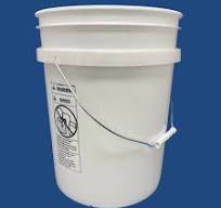5 Gallon Plastic Bucket | Paragon