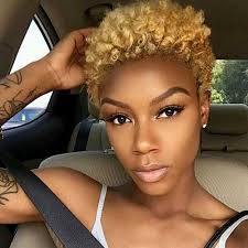 Many of the styles on this board are quick and simple—perfect for your curls. 15 Pretty Hairstyles For Short Natural Hair