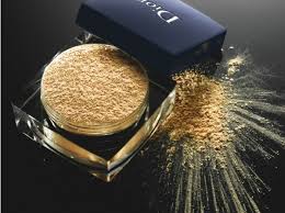 J'hésite entre poudre compacte et poudre libre. Make Up Mode D Emploi Poudre Libre Poudre Compacte Poudre De Soleil Quelle Est La Difference Confessions D Une Beauty Loveuse