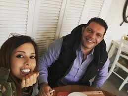 Η συγκινητική ανάρτηση για το μνημόσυνο ενός χρόνου της μητέρας του (εικόνα) 25.09.2020, 15:35 άννα μπιθικώτση: Etoimos Gia Gamo O Gios Toy Grhgorh Mpi8ikwtsh Gossip Tv Gr