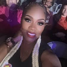 Tonetta Thomas's Instagram, Twitter & Facebook