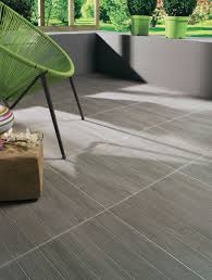 Carrelage Sol Gres Cerame Feet Gris 45x45 Cm Arte Home Decoration Exterieure Distributeur De Materiaux De Construction Point Dallage Carrelage Terrasse