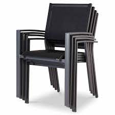 Color can play a protagonist to create your home décor look! Batz Metal Armchair