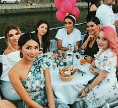 تحت المراقبة الخاوة بيلبش وبيبيشة الجزائرية وان مونية بن فغول ريم غزالي elkhawa sherine boutella hassan kachkach si taher abdelkader suctrue mounia. Shirine Boutella Is Feeling Loved Shirine Boutella Facebook