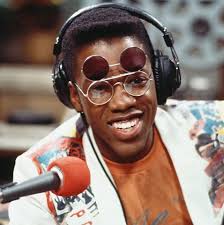 Vontélle Eyewear & Accessories