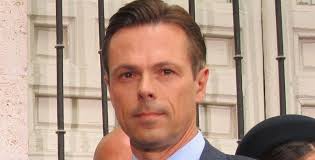 Las tarjetas black de Springwater Capital