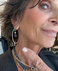 Perfect day to pop in @ourclementine #shoplocal #shopsmall  #supportsmallbusiness #boutique #shopping #independentbusiness  #womensupportingwomen finejewelry #trunkshow #summer #fashion #gold  #gemstones #oneofakind #jewelry #dowhatyoulove #lovewhatyoudo ...