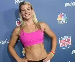 This year, over a thousand athletes competed in 6 city qualifying courses. Who Are The Top Female American Ninja Warrior Competitors Quora
