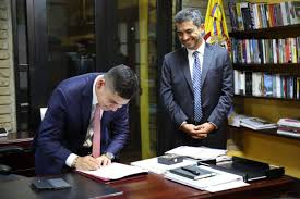 Comisión de Regulación de Agua Potable y Saneamiento Básico (CRA)