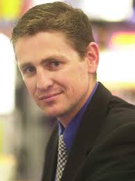 Why Insiders Who Own $2.1 Billion In Harvey Norman Shares Are A Good Thing 