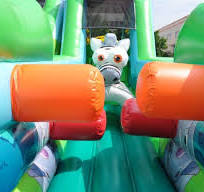 Healthy Animated Indoor Inflatable Water Slide Jumping Bouncy Castle
