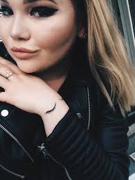 See more ideas about cosmetology tattoos, tattoos, hairstylist tattoos. B E A U On Twitter People Always Call Me Nikkie So I Went To This Costume Party As Nikkietutorials Even Coppied Her Tattoo With Eyeliner Https T Co Jvdo73lu94