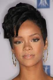 Diamond Face Shape Rihanna Short Hair Short Hair Makeup Short Hair Color