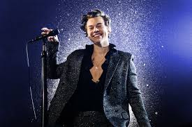 And international concerts, tickets, demands and tour dates for 2021 on concertful. 1000 Images About Harry Styles Live On Tour Trending On We Heart It