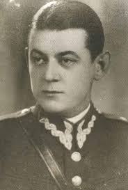 WW2 German, Soviet, Allied militaria, uniforms, awards, weapons history.  War relics forum