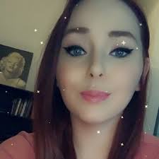 bella elliott (@bell_ella_ella)