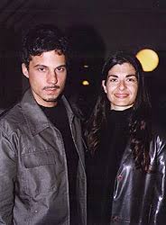 Se casaron en san antonio de areco, de bajísimo perfil, con muy pocos presentes, todos con barbijo y protocolo, dieron el 'sí' frente al juez de paz, se casaron soledad villamil y federico olivera. Yago Pasion Morena