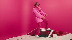 Tons of awesome bunny wallpapers to download for free. Balenciaga World Food Programme Pink Pants Worn By Bad Bunny In Yo Perreo Sola 2020