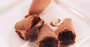 How To Make Chocolate Kulfi Recipe By Masterchef Sanjeev Kapoor Recipe Kulfi Recipe Recipes Indian Desserts