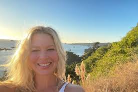 Fundraiser by Stanley Curbo : Help Elizabeth's total loss from house fire.