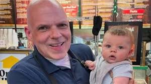 St. Louis deli owner can't speak after being stabbed in store