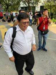 Pemimpin ph kini giat menuntut supaya sidang dewan rakyat dilaksanakan sepanjang darurat. Astro Awani On Twitter 8 56 Am Ahli Parlimen Sungai Petani Datuk Johari Abdul Tiba Di Yayasan Al Bukhary Malaysia2020 My2020 Awaniterkini Https T Co Eeoxc3jhxn