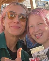 Teeter with Cole Hauser's daughter! ❤️❤️