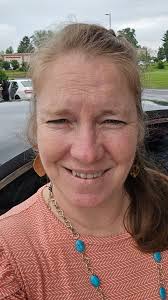 Hey everyone, I'm posting to see if there is anyone interested in doing a  referral for businesses and/or shouting each other out