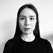 Janny Ji's Instagram, Twitter & Facebook