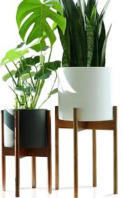 I was an idiot and thought wayfair sent raised and set on a black metal stand, this ceramic planter is a trendy accessory for the home. Amazon Com Fox Fern Mid Century Modern Plant Stand Cherry Excluding 11 White C White Ceramic Planter Modern Plant Stand Mid Century Modern Plant Stand
