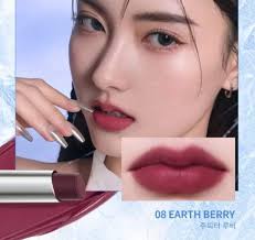 BNB Barenbliss Gravity Lip Matte Harga Rp 99.000 Disc 20% jadi Rp 79.200  Transferproof matte lipstick dengan ketahanan 16 jam dan kandungan serum  untuk membuat bibir Anda tetap memukau luar dalam dari