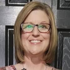 Gail Newberg's Instagram, Twitter & Facebook